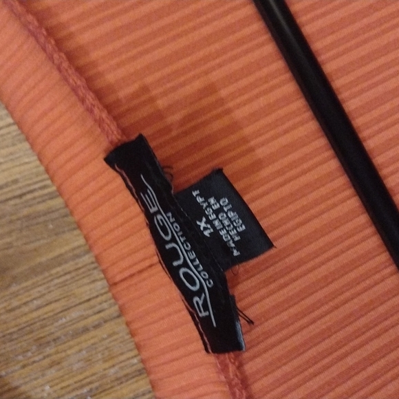 Spring sweater - Picture 2 of 2